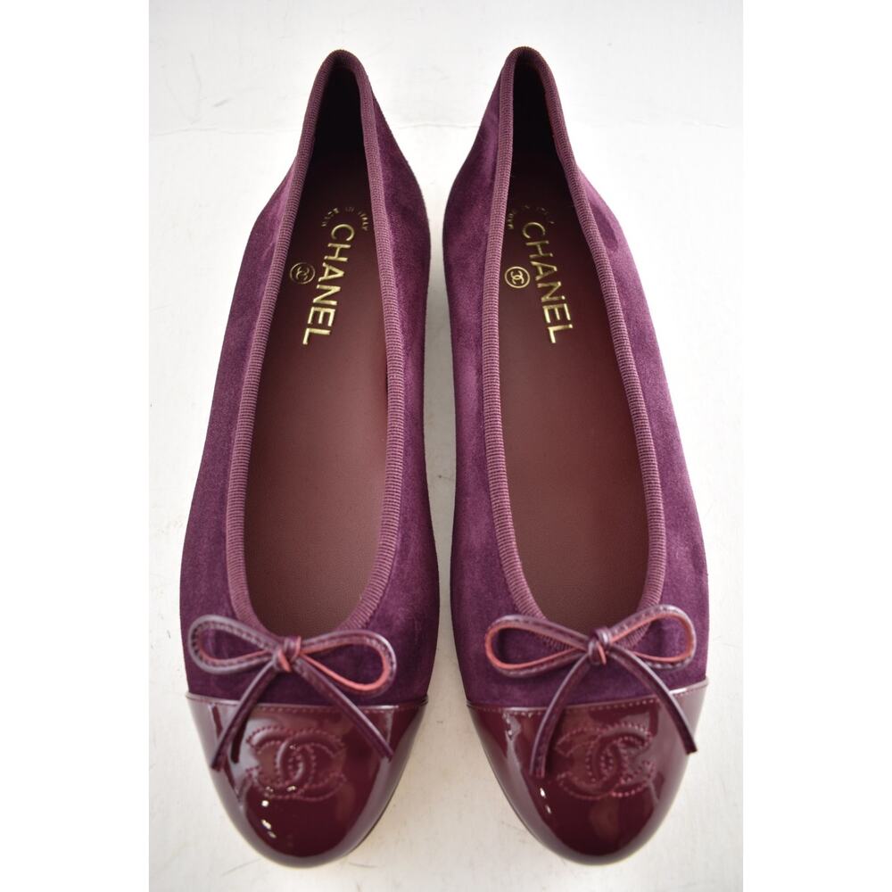 Chanel 26A Burgundy Red Purple Suede Patent CC Logo Ballet Ballerina Flat 37 - Picture 11 of 16